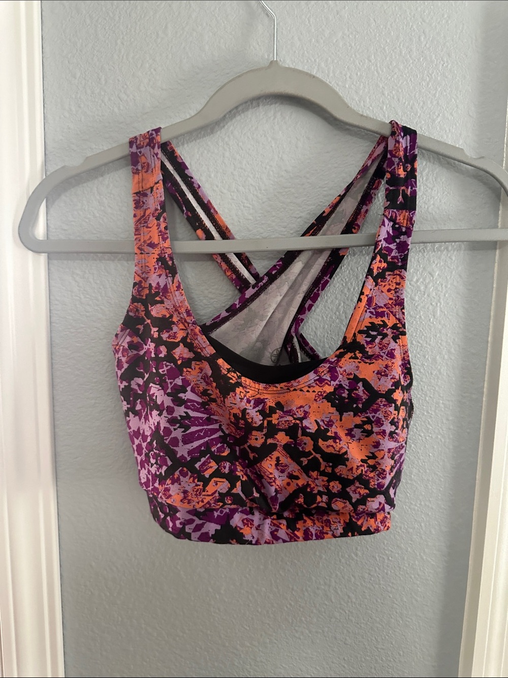 Purple & Orange Printed Strappy Sports Bra - Women